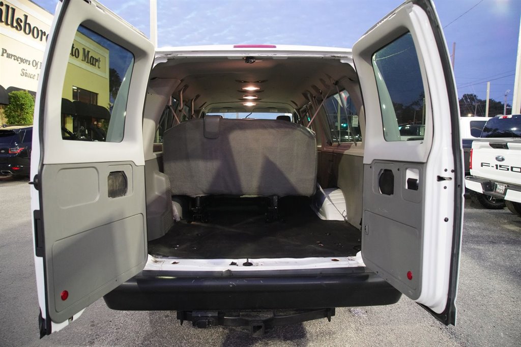 Used 2014 Ford E-350 and Econoline 350 XL w/ Interior Upgrade Package RWD image 6
