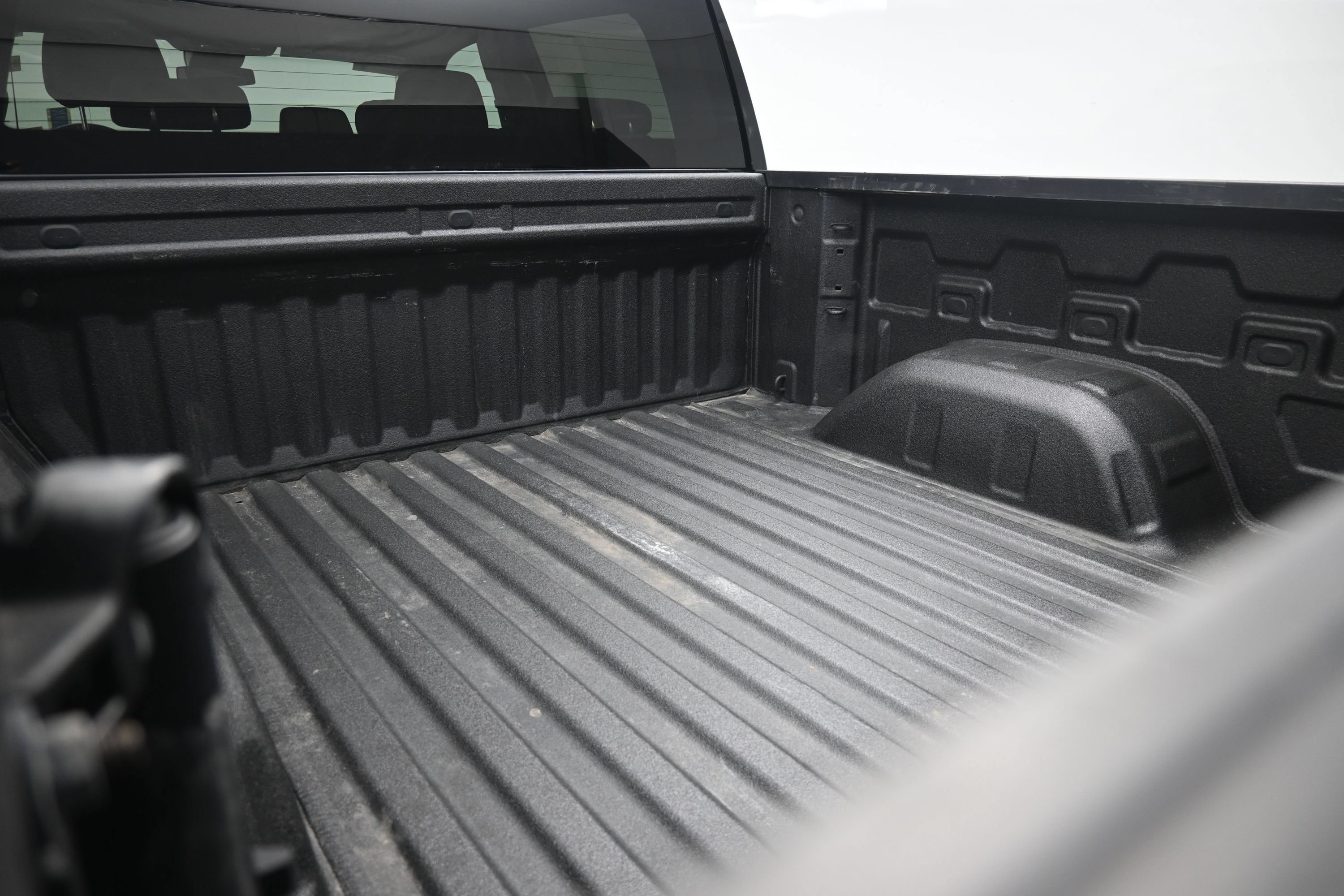Used 2025 Chevrolet Silverado 1500 Custom Trail Boss AWD/4WD image 24