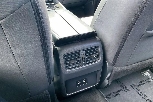 Certified 2024 Nissan Rogue SV image 10