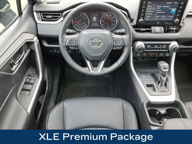 Used 2021 Toyota RAV4 XLE Premium AWD/4WD image 3