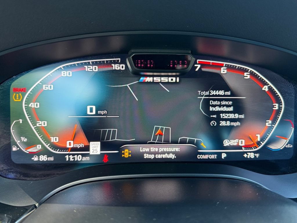 Used 2022 BMW M550i xDrive AWD/4WD image 16
