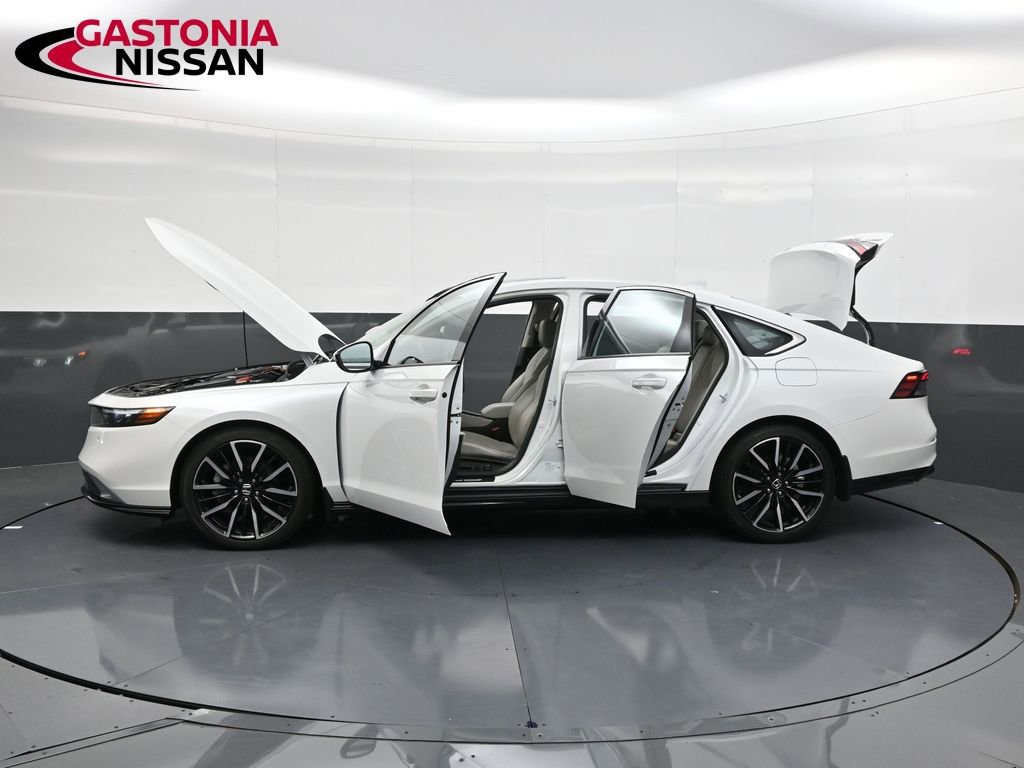 Used 2024 Honda Accord Touring image 42