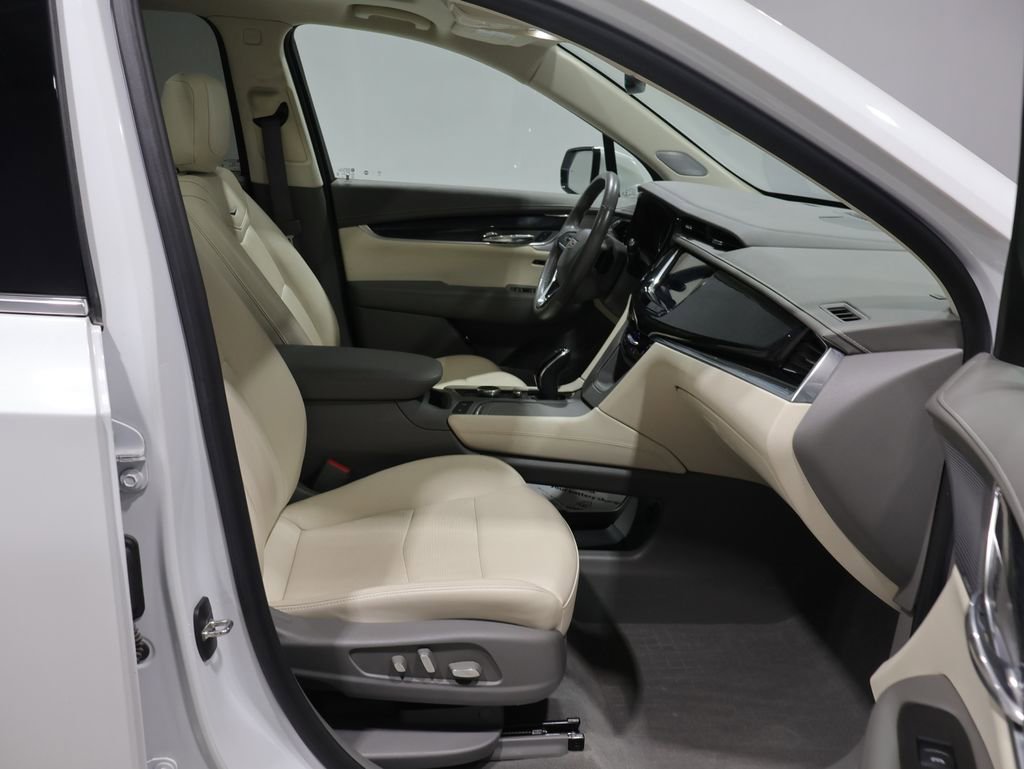 Used 2023 Cadillac XT6 Premium Luxury AWD/4WD image 27