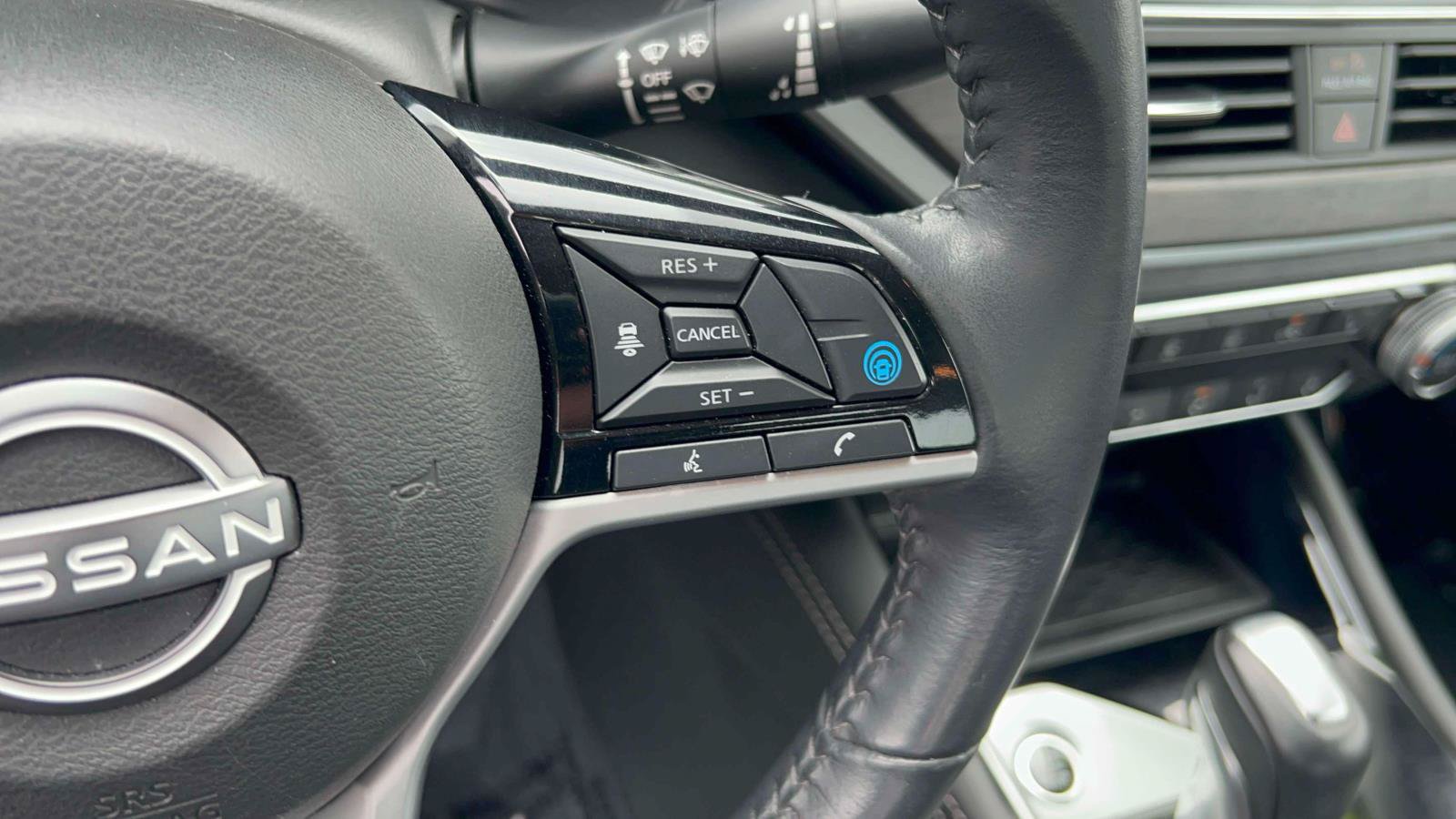 Used 2023 Nissan Altima 2.5 SV w/ SV Premium Package AWD/4WD image 23