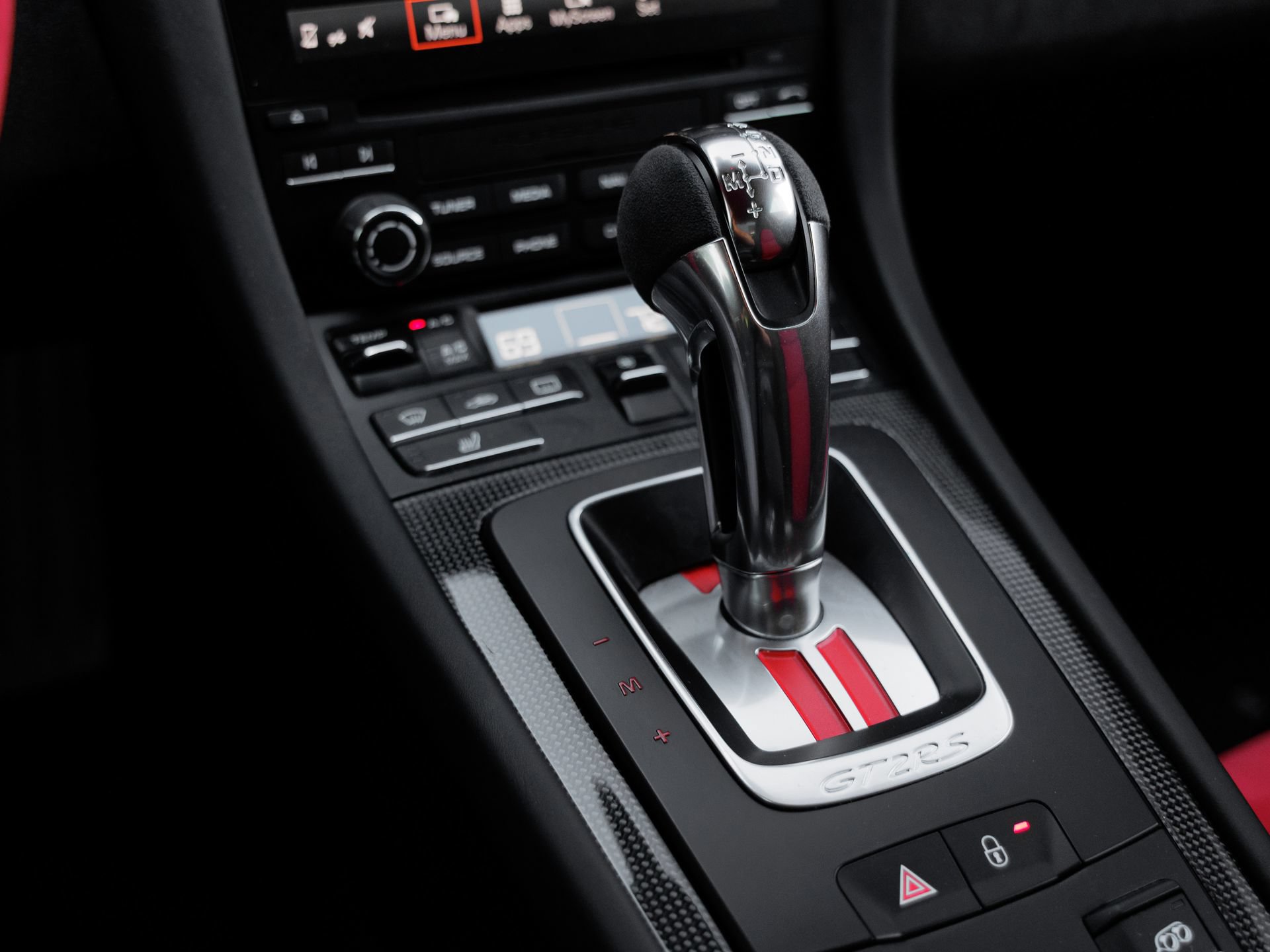 Certified 2018 Porsche 911 GT2 RS RWD image 27