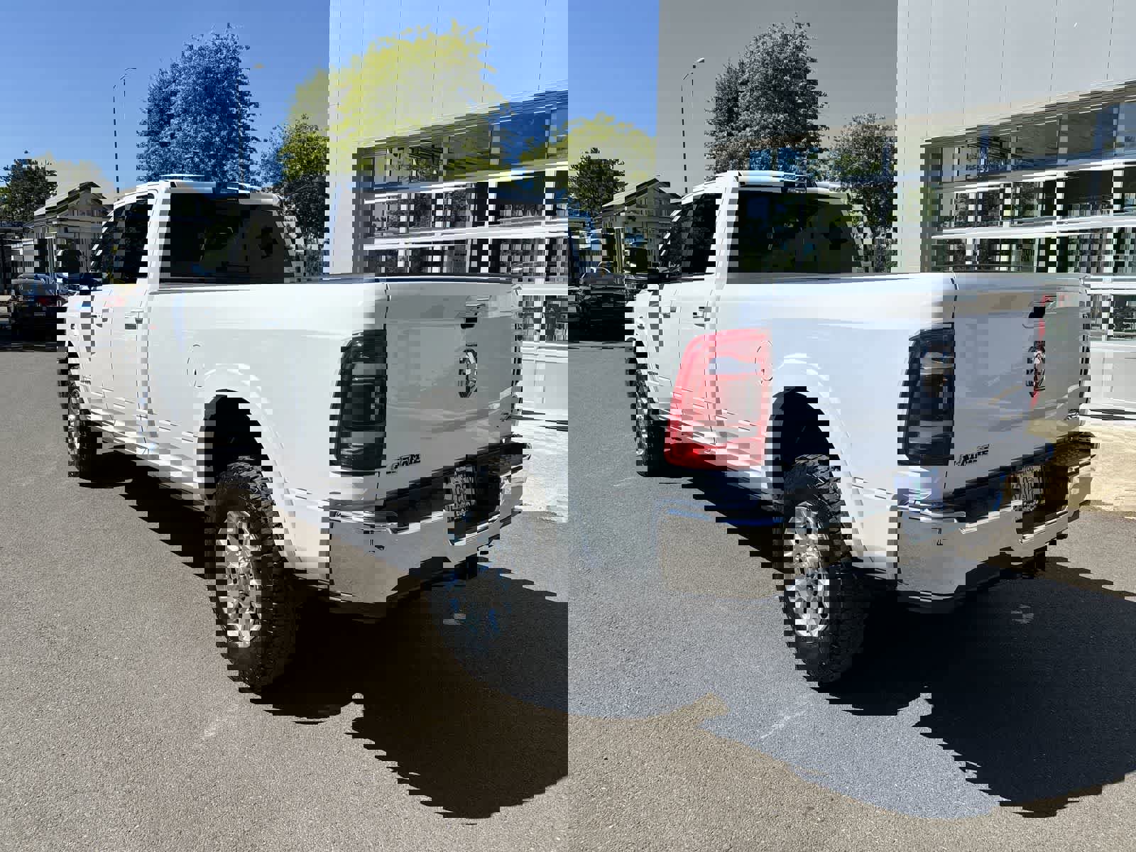 Certified 2022 RAM 3500 Laramie image 3