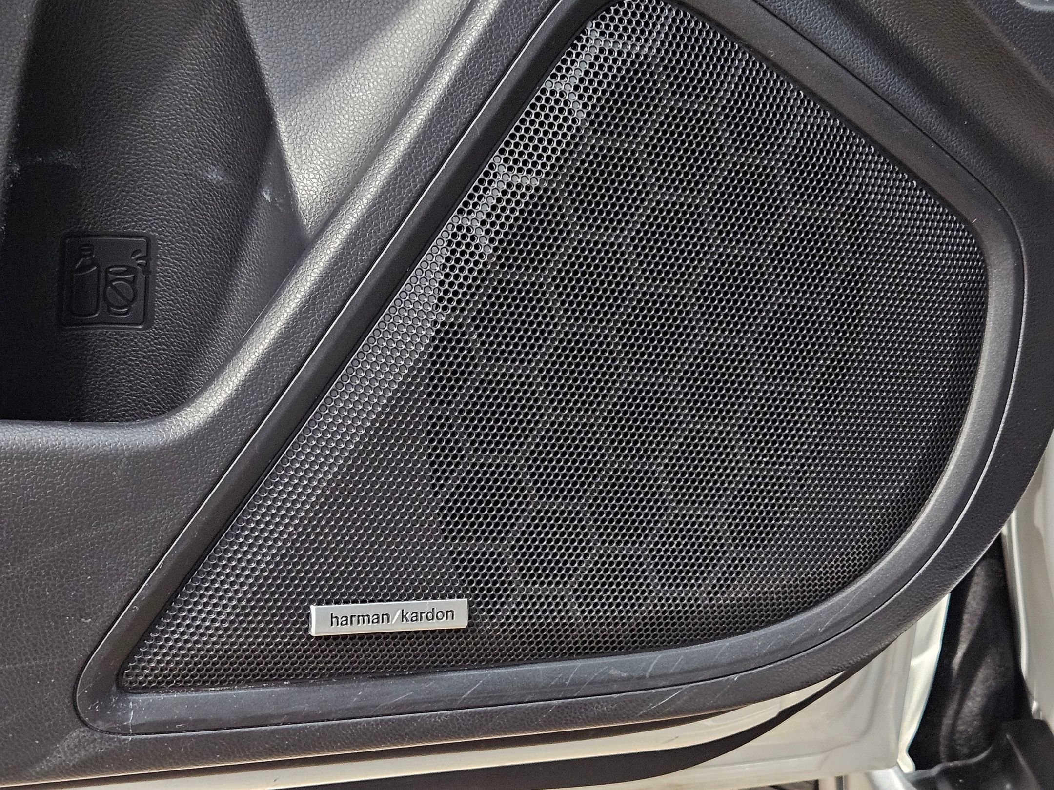 Used 2021 Subaru Outback Touring w/ Popular Package #2 image 22