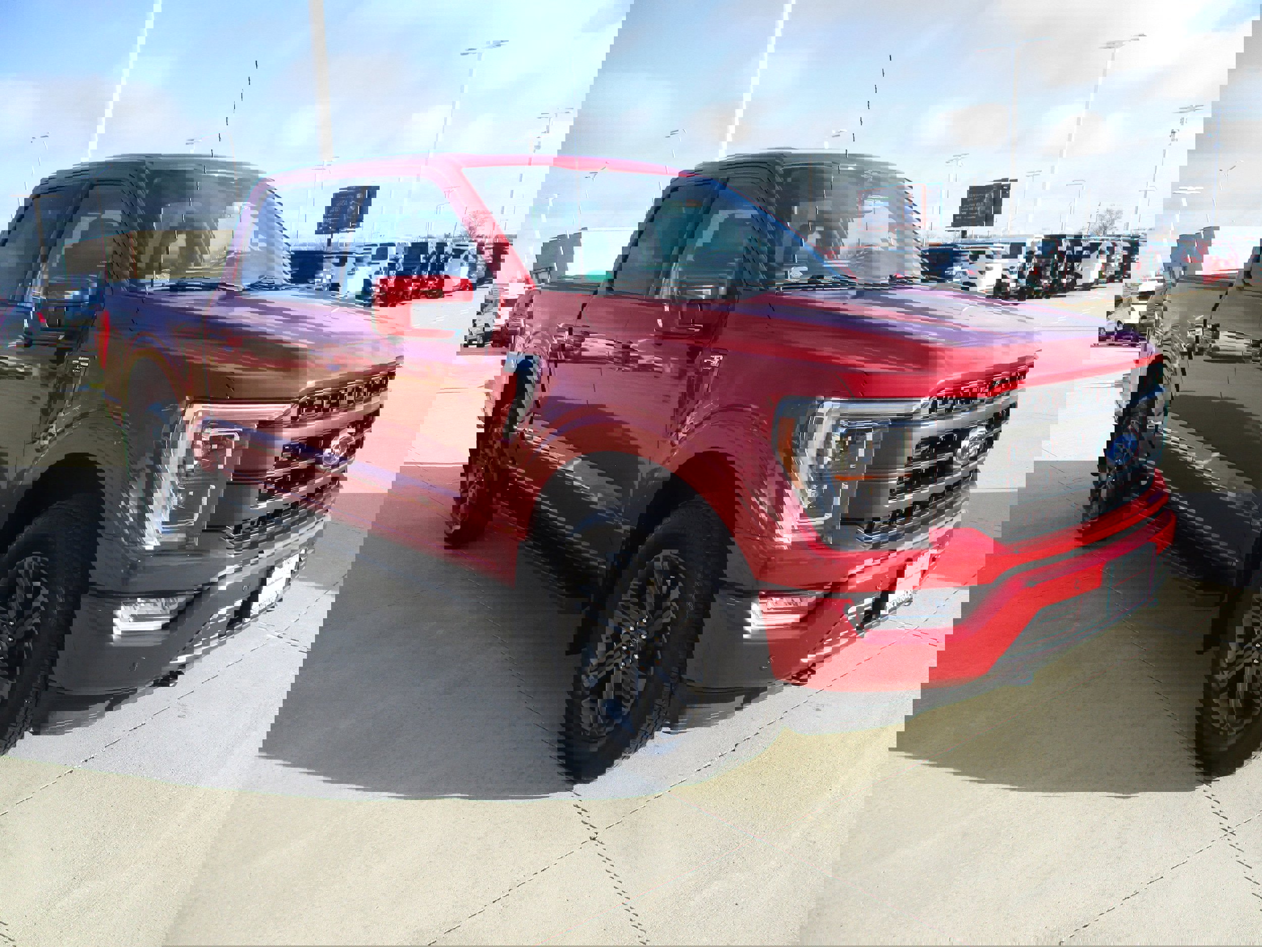 Used 2023 Ford F150 Lariat w/ Equipment Group 502A High image 11