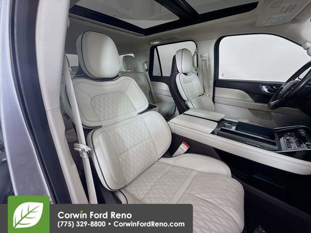 Used 2020 Lincoln Navigator Black Label w/ Cargo Convenience Package AWD/4WD image 30