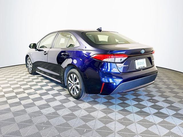 Used 2020 Toyota Corolla LE image 6