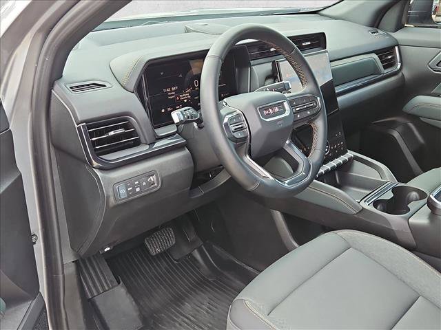 Used 2026 GMC Terrain AT4 w/ Convenience Package III AWD/4WD image 10