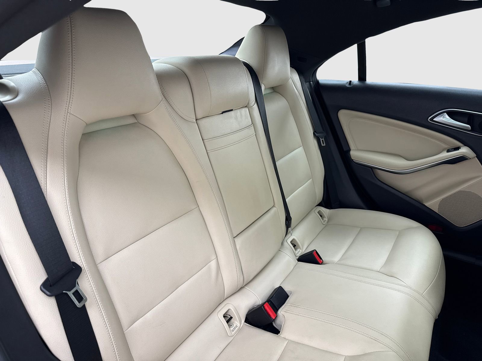 Used 2019 Mercedes-Benz CLA 250 w/ Premium Package image 43