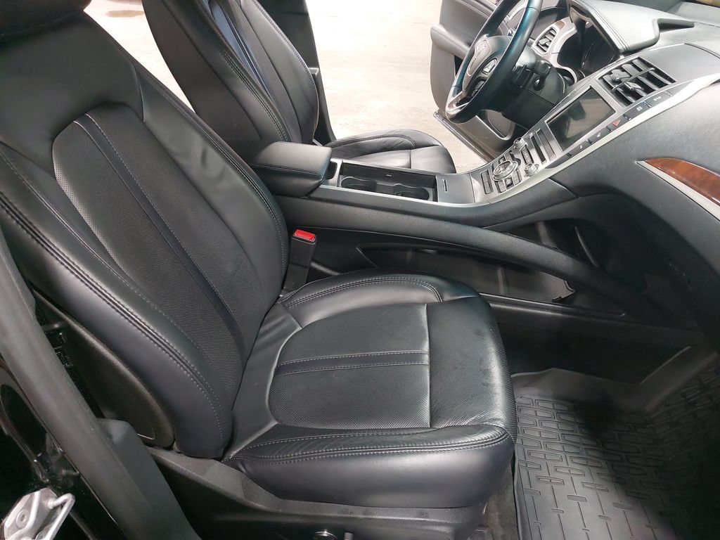 Used 2017 Lincoln MKZ Reserve w/ Technology Package FWD image 10
