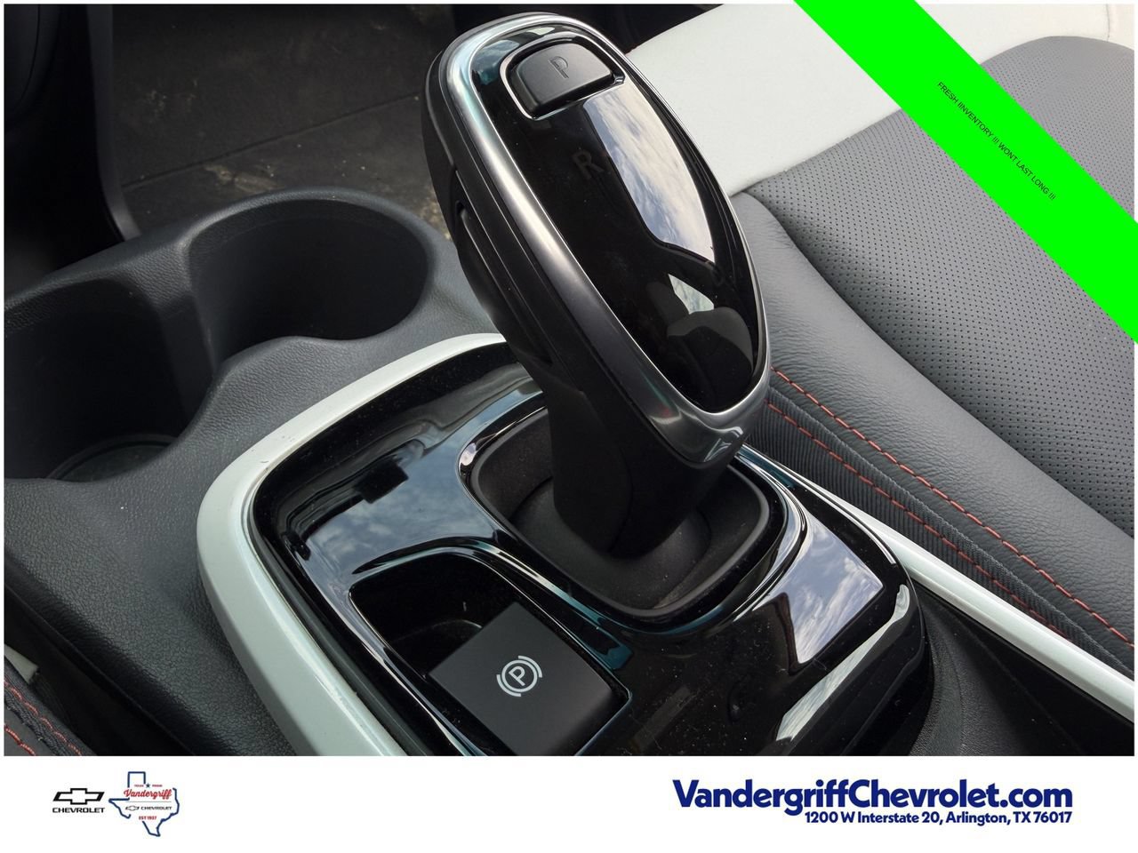 Used 2021 Chevrolet Bolt Premier w/ Infotainment Package FWD image 19