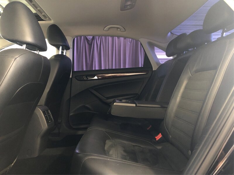 Used 2013 Volkswagen Passat 2.5 SEL FWD image 10