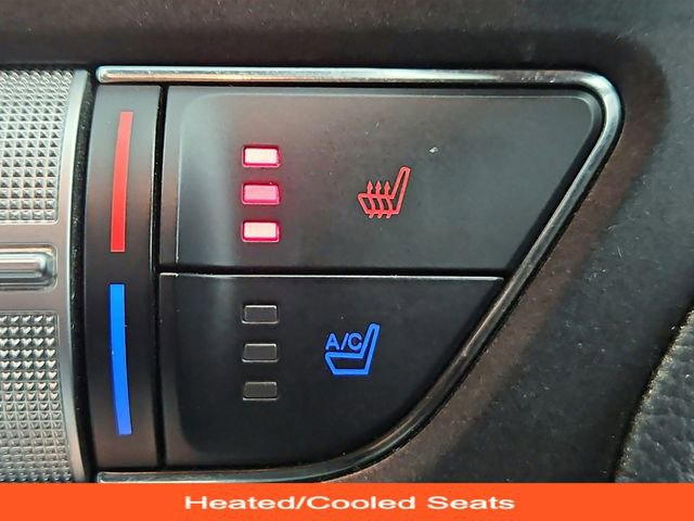 Used 2023 Ford Mustang Premium image 19