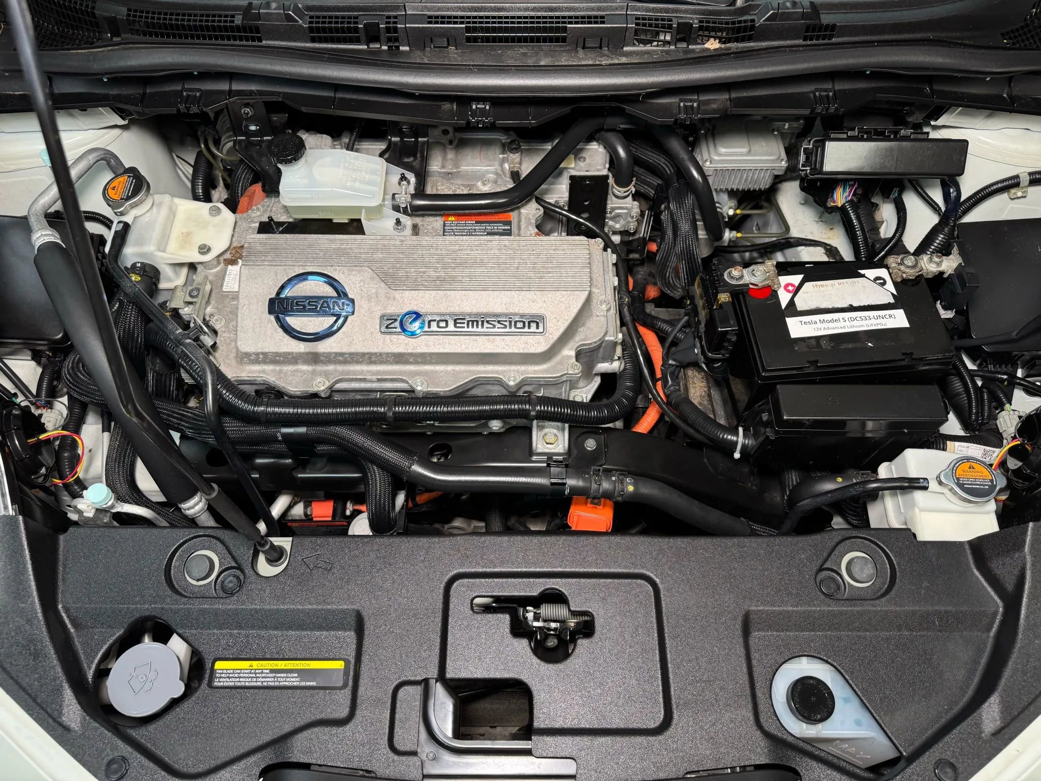 Used 2012 Nissan Leaf SV image 49