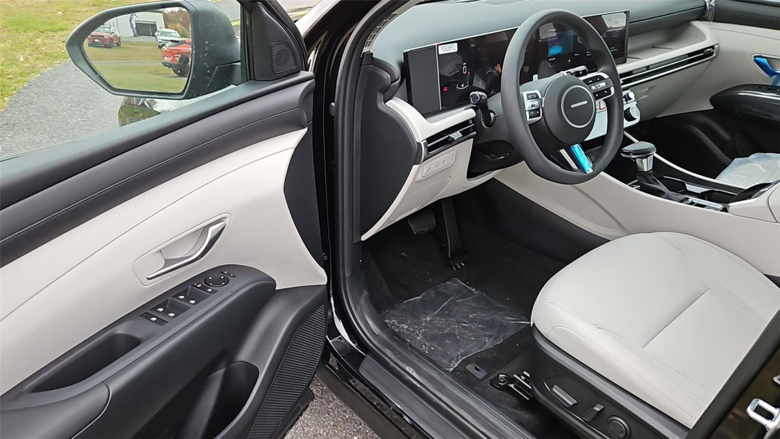 New 2026 Hyundai Tucson SEL AWD/4WD image 9