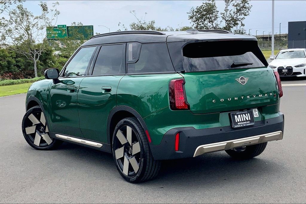 Certified 2025 MINI Cooper Countryman S w/ Comfort Package Max image 11