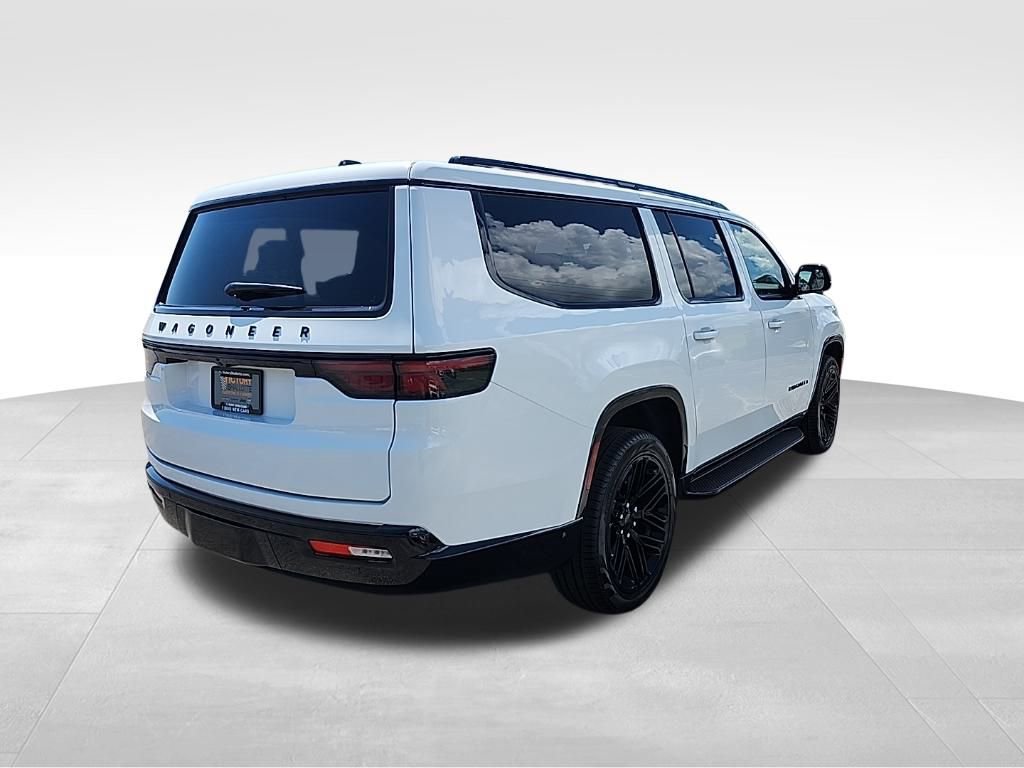 New 2025 Jeep Wagoneer L Series II image 7