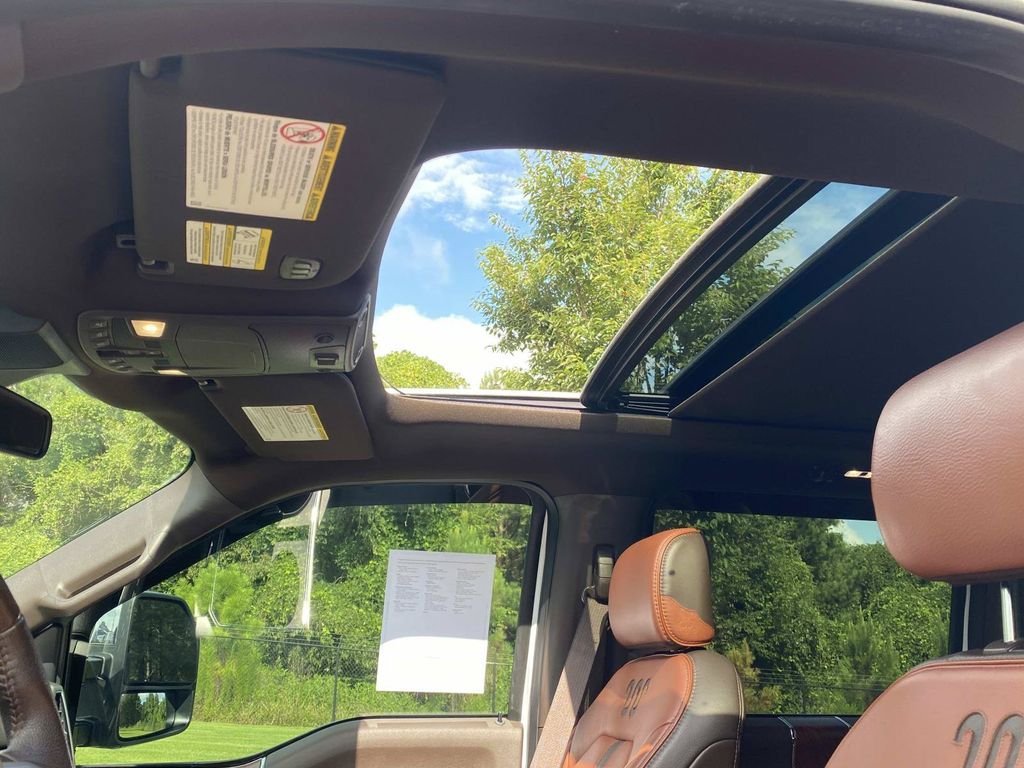 Certified 2022 Ford F250 King Ranch w/ King Ranch Ultimate Package AWD/4WD image 24