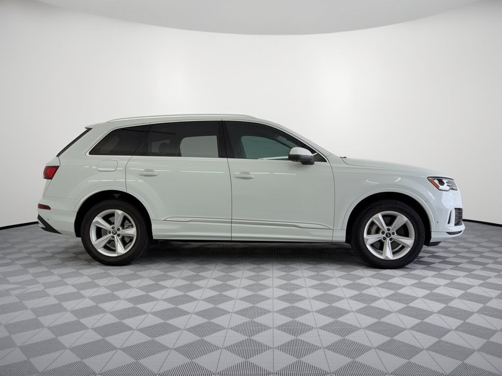 Used 2023 Audi Q7 2.0T Premium w/ Convenience Package AWD/4WD image 8