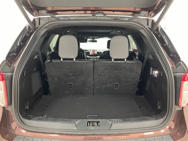 Used 2020 Ford Explorer Limited AWD/4WD image 16