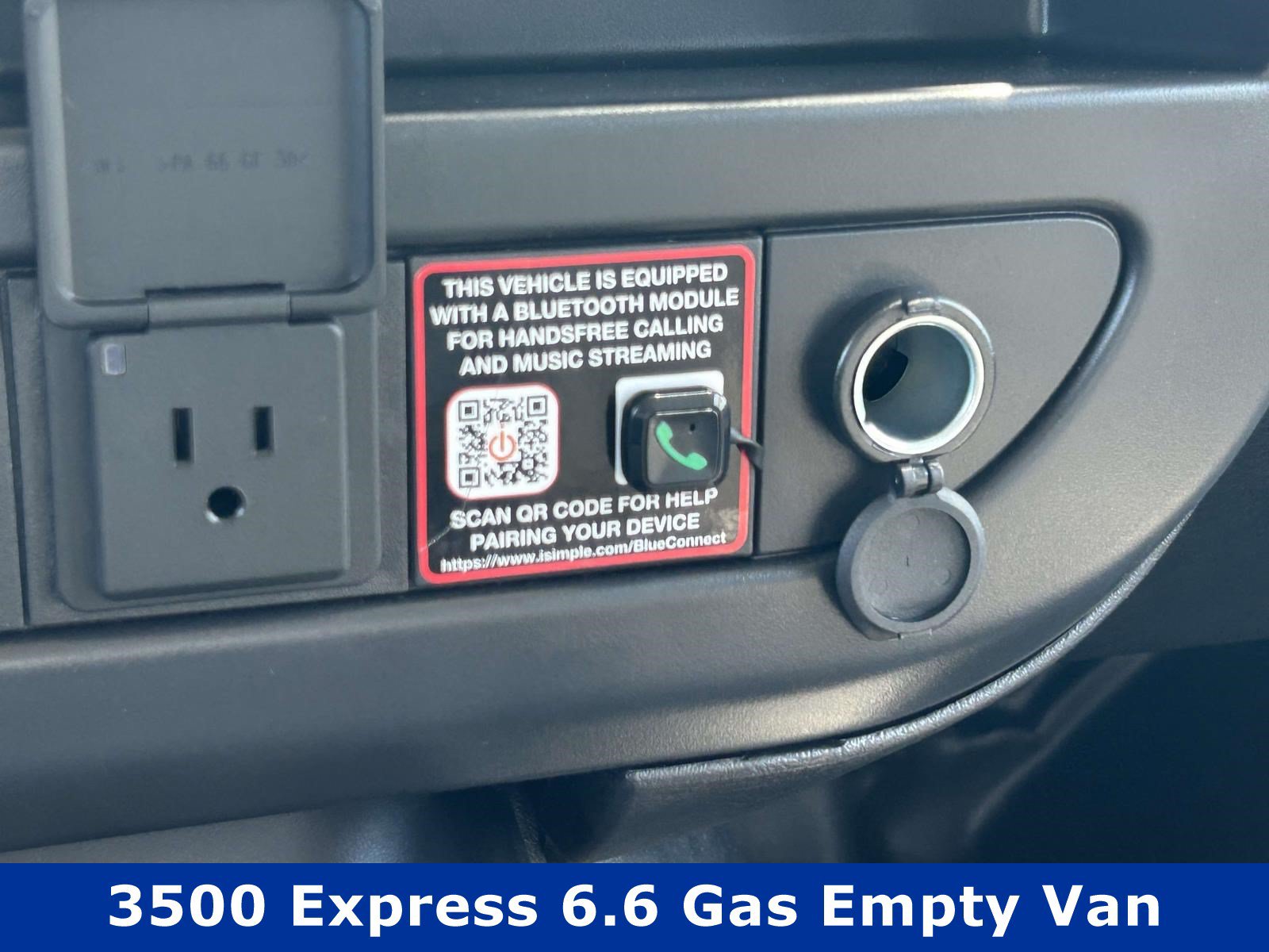 New 2026 Chevrolet Express 3500 w/ Driver Convenience Package RWD image 22