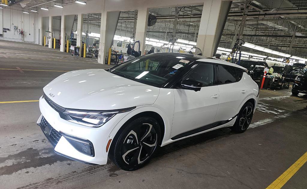 Certified 2024 Kia EV6 GT-Line image 3