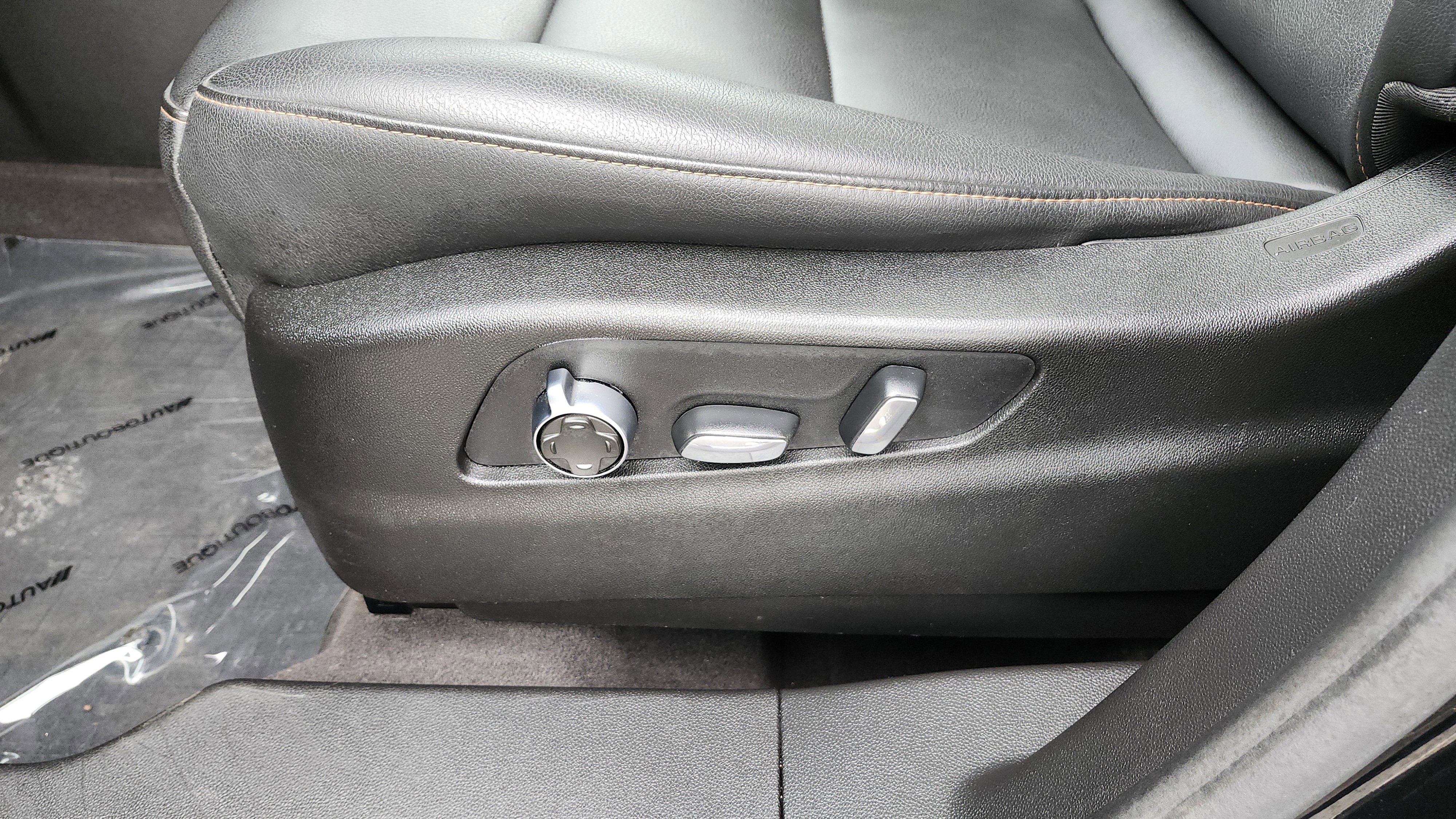 Used 2020 Cadillac XT4 Sport image 31