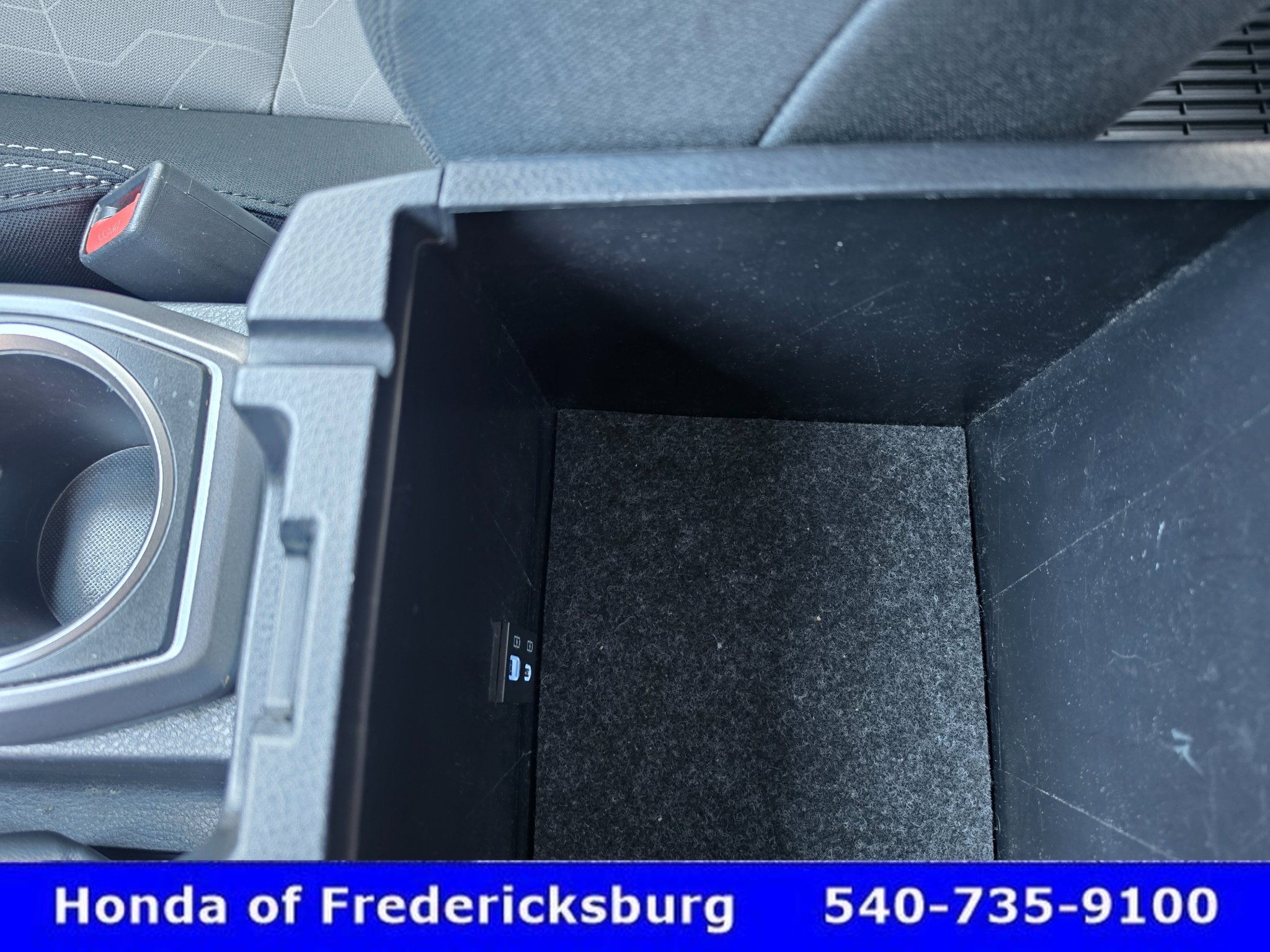 Used 2023 Toyota Tacoma TRD Sport w/ Technology Package AWD/4WD image 43