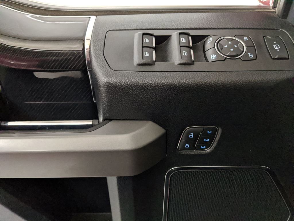 Used 2021 Ford F250 Platinum image 17
