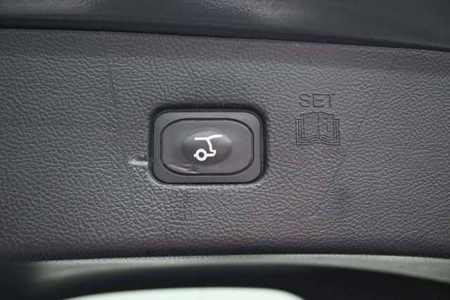 Used 2021 Ford Edge Titanium w/ Equipment Group 301A AWD/4WD image 27