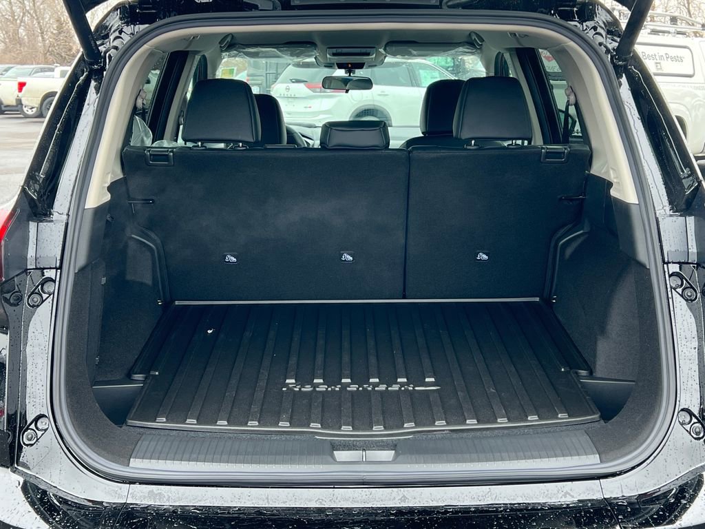 New 2026 Nissan Rogue Rock Creek image 33