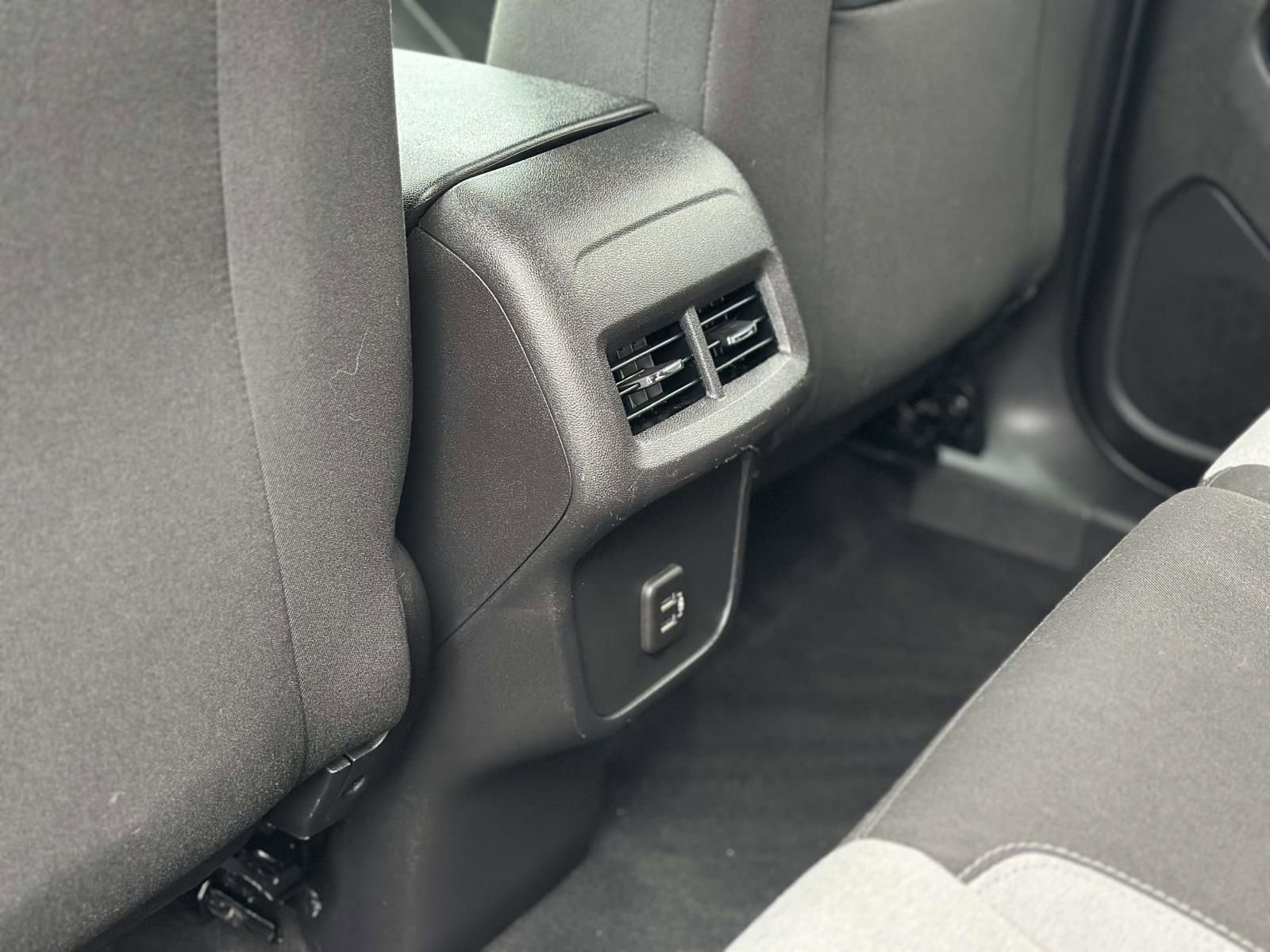 Certified 2024 Chevrolet Equinox LS w/ LS Convenience Package image 9