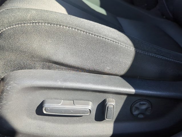 Used 2018 Honda Accord EX image 11