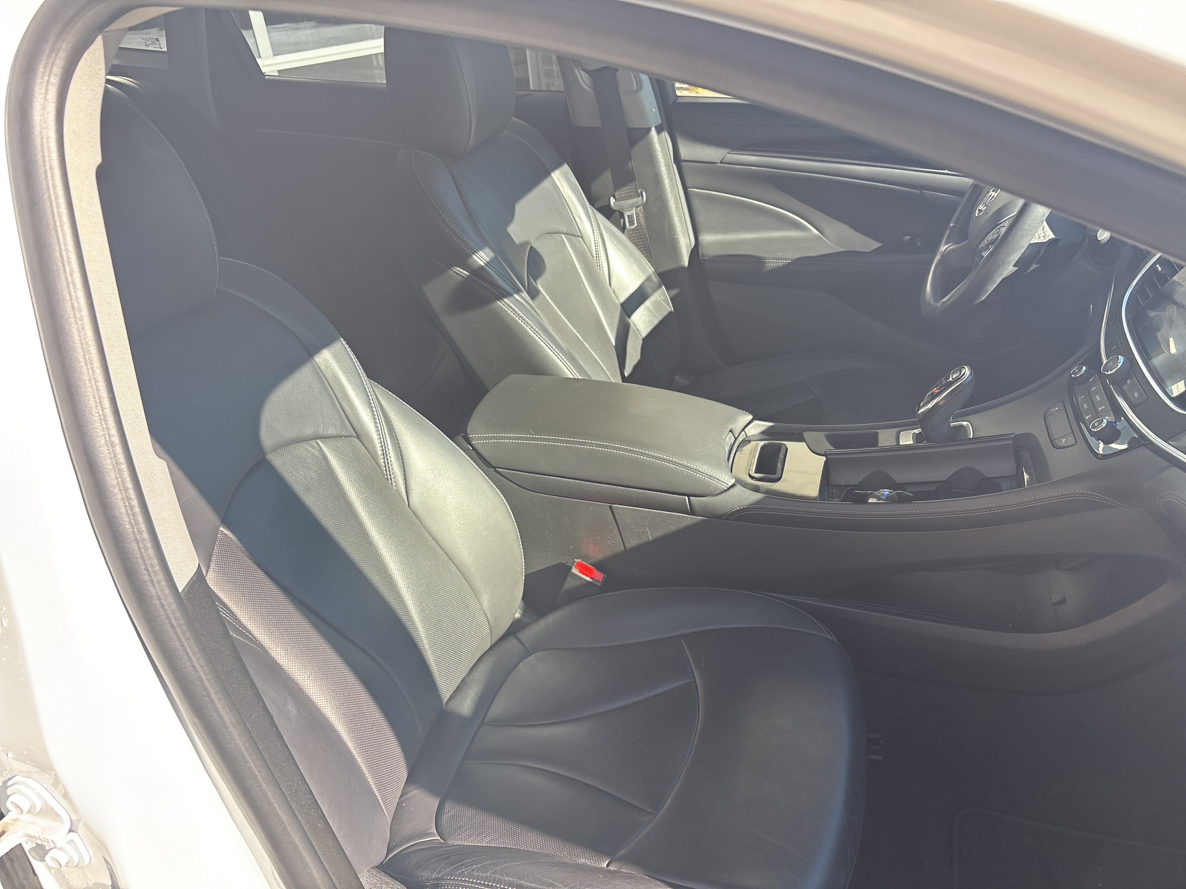 Used 2018 Buick LaCrosse Essence w/ Sun and Shade Package image 31