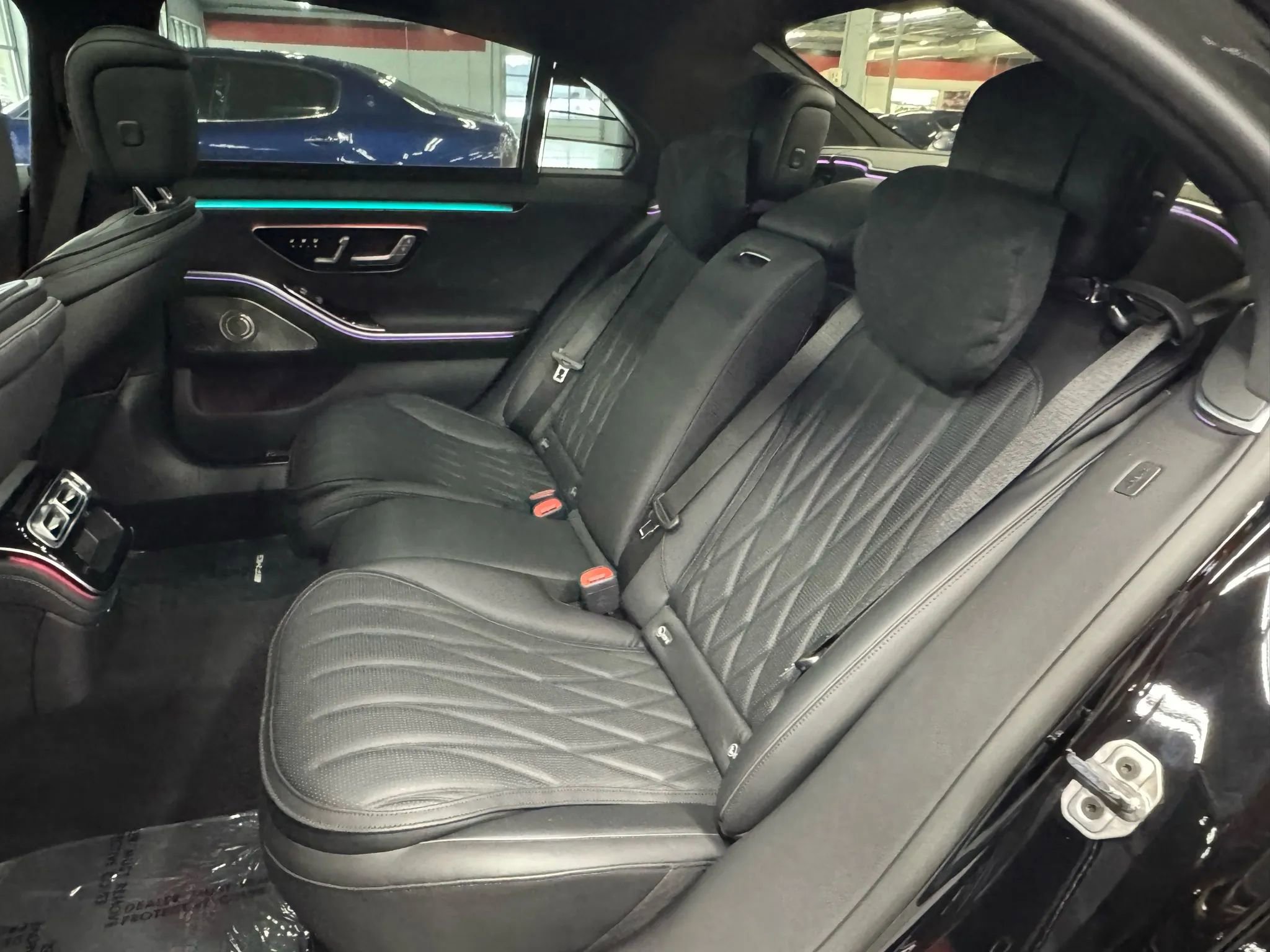 Used 2024 Mercedes-Benz S 63 AMG S image 40