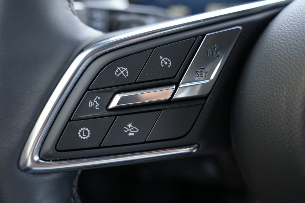 Used 2026 Buick Enclave Sport Touring AWD/4WD image 15