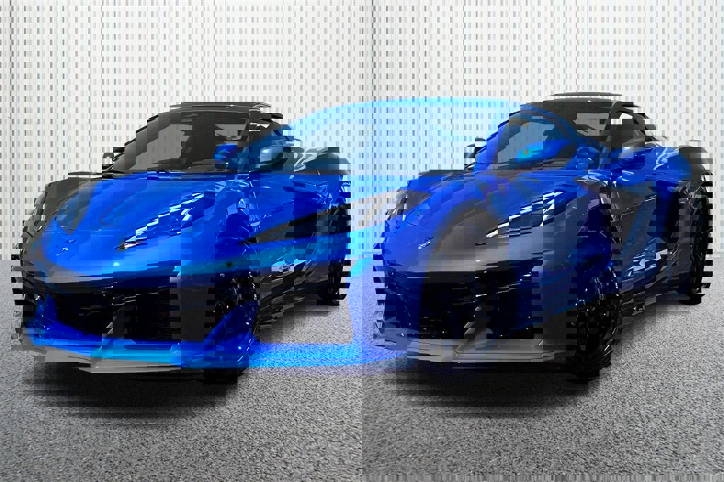 New 2025 Chevrolet Corvette E-Ray image 6