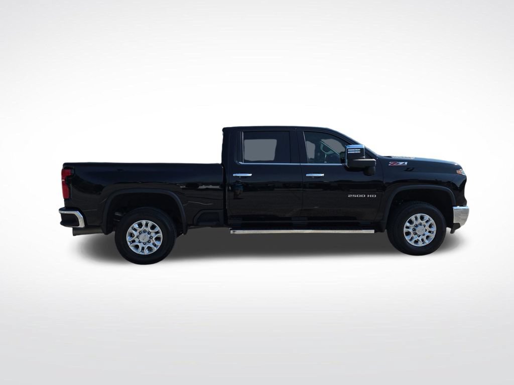 Used 2024 Chevrolet Silverado 2500 LTZ w/ LTZ Plus Package AWD/4WD image 8
