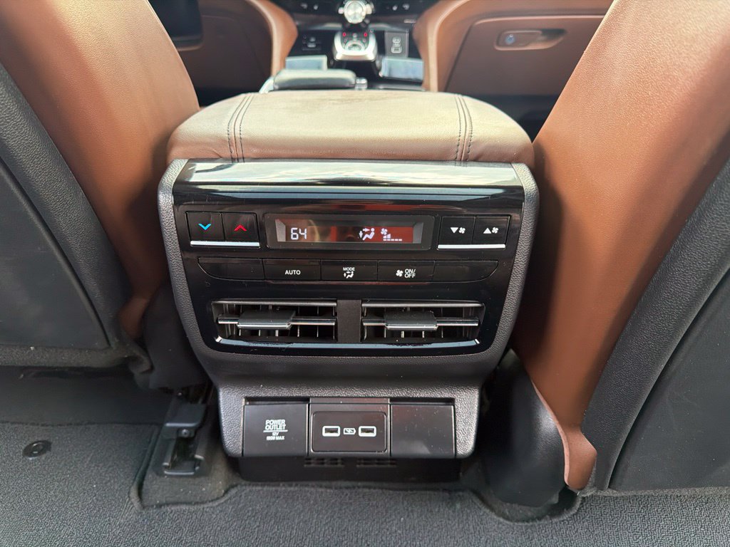 Used 2024 Acura MDX w/ Technology Package AWD/4WD image 23