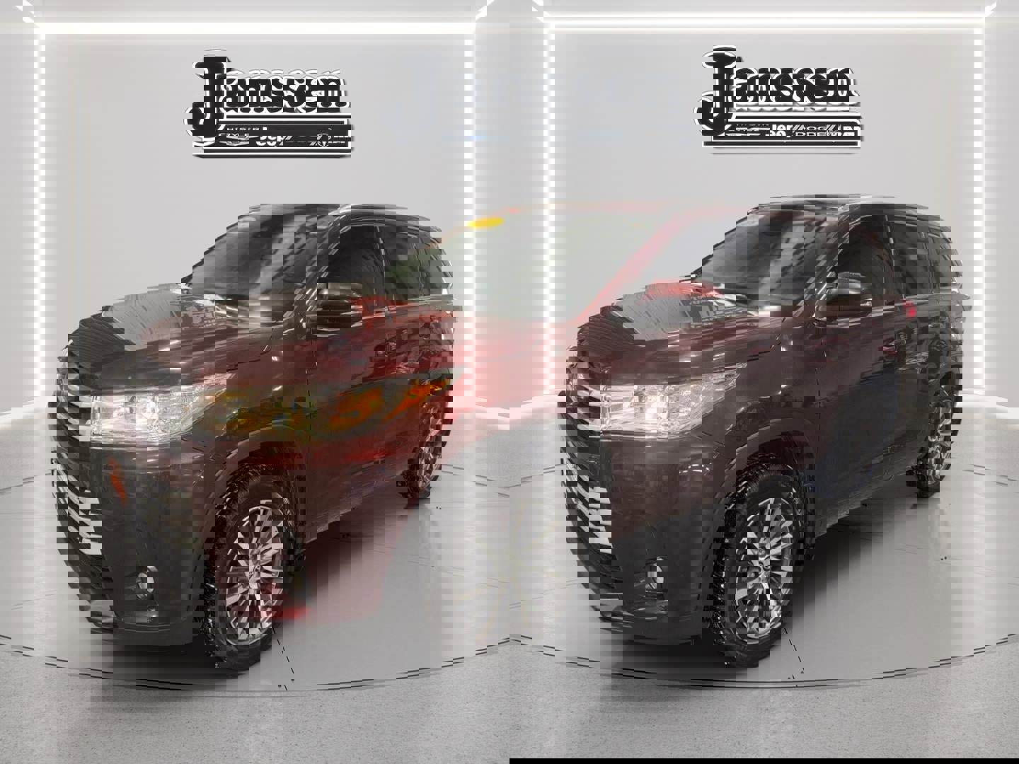 Used 2018 Toyota Highlander XLE