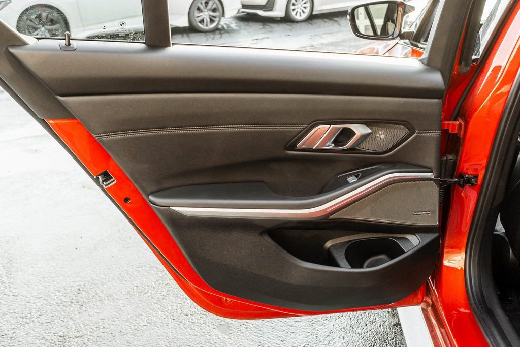 Used 2025 BMW M3 Competition w/ Premium Package image 37