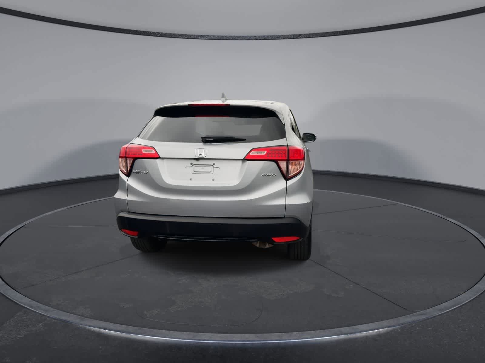 Used 2018 Honda HR-V EX image 7