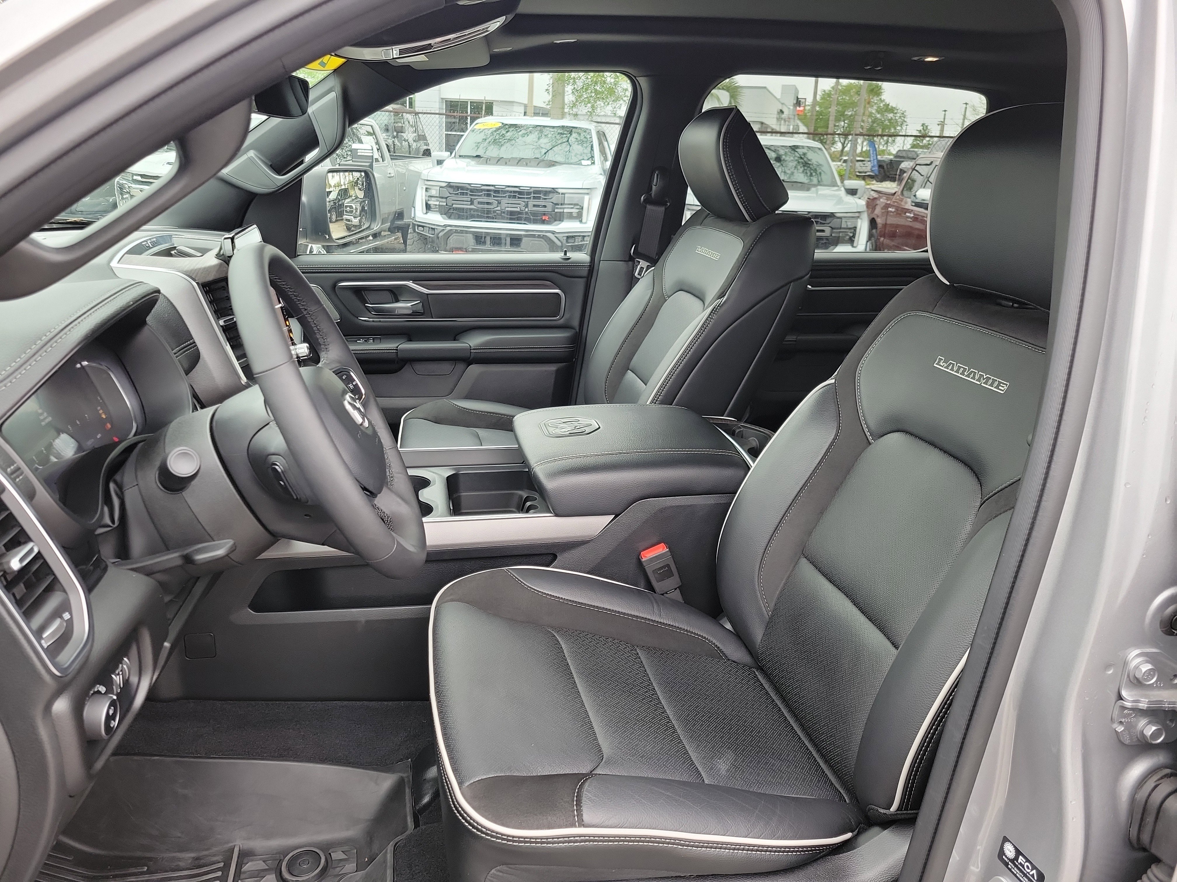 Used 2025 RAM 1500 Laramie image 8
