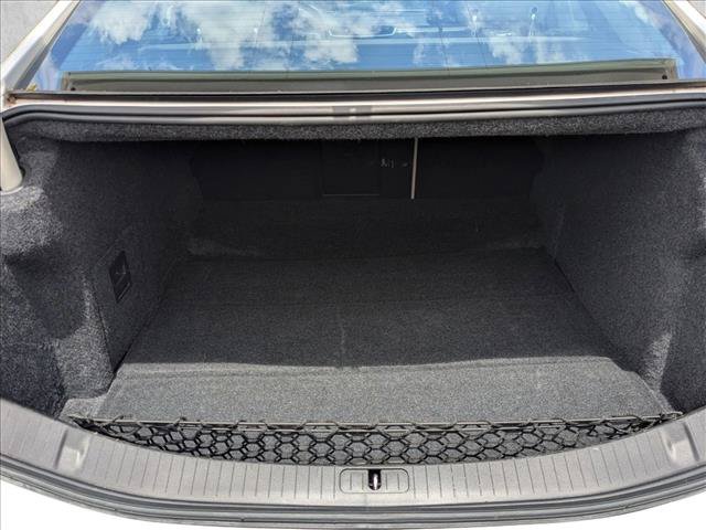 Used 2013 Cadillac XTS Premium FWD image 6