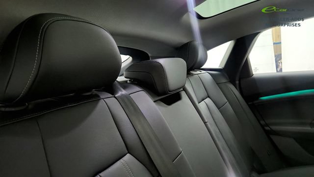 Used 2025 Audi A6 e-tron Premium Plus w/ Premium Plus RWD image 41