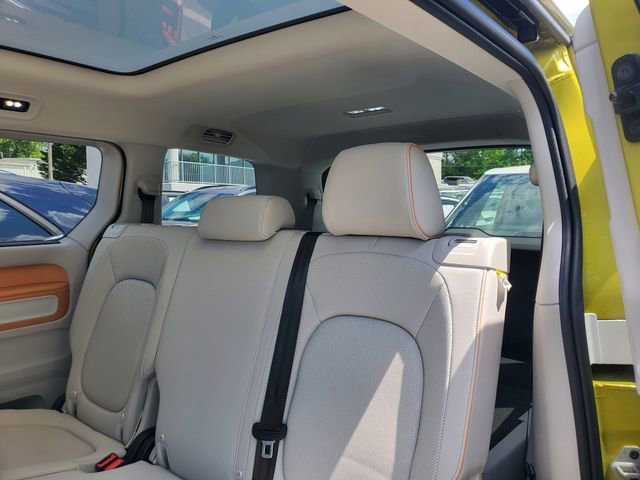 Certified 2025 Volkswagen ID. Buzz 1st Edition RWD image 9
