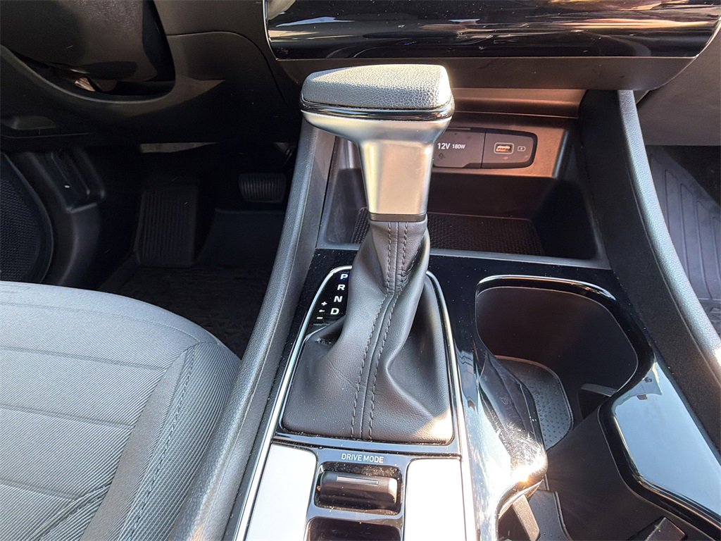 Used 2023 Hyundai Santa Cruz SEL w/ Cargo Package image 9